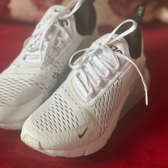 Nike.size 8 - Picture 4 of 4